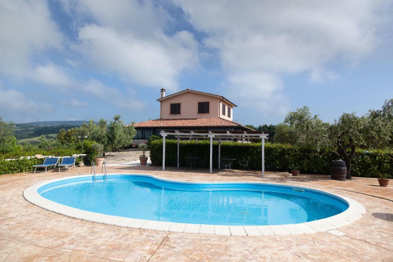 Agriturismo Casale Sasso Cerveteri Exterior photo